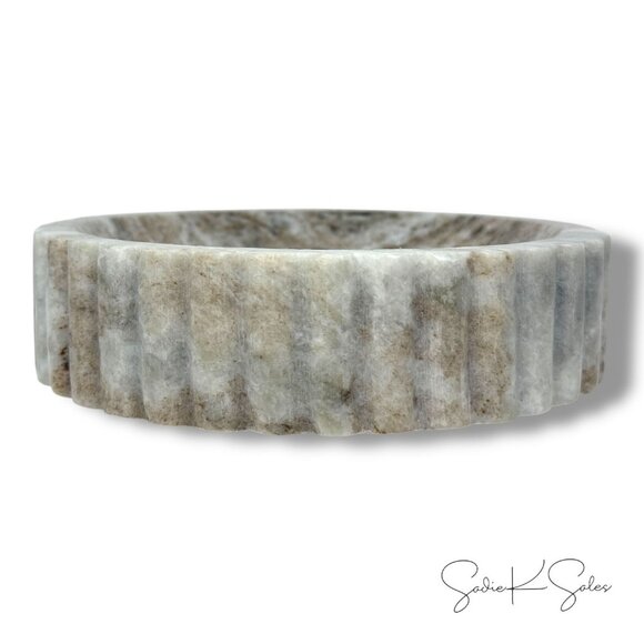 Scalloped Round Marble Dish – Threshold Studio McGee - Target 2023 - Picture 5 of 7